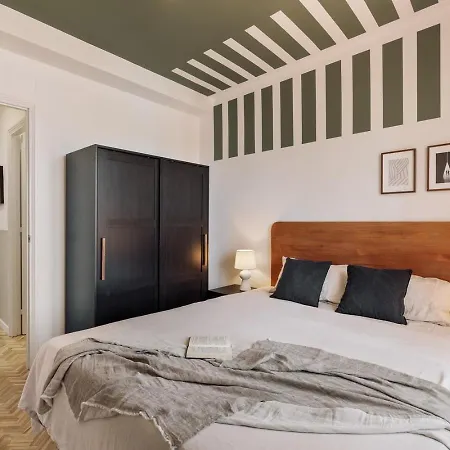 Itza - 3 Bedrooms And Office And Terrace In Gracia Barcelona